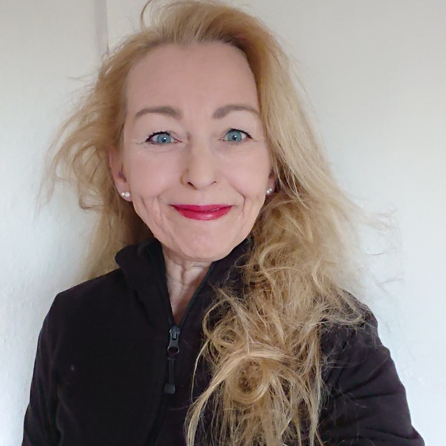 Sylvia NiCKEL | Weniger ist Mehrwert