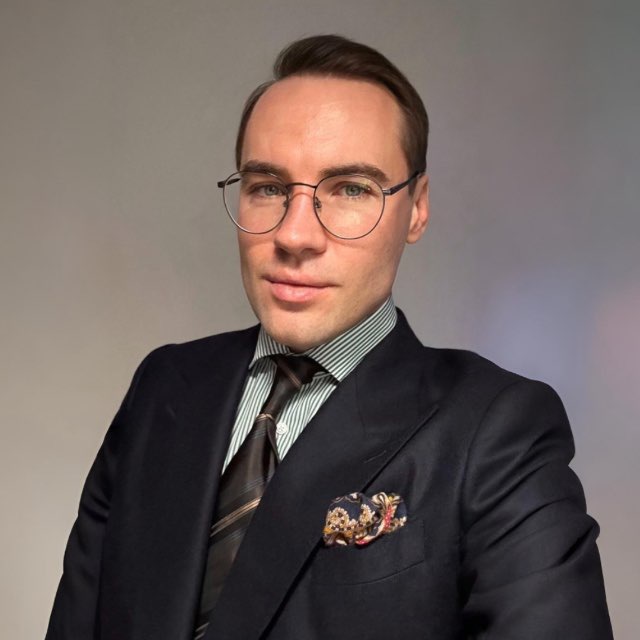 Илья Рябенков