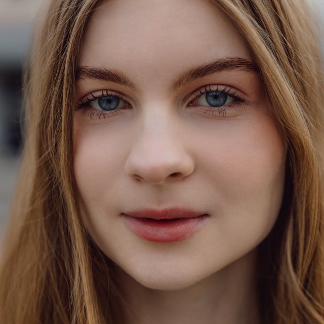 маня бло