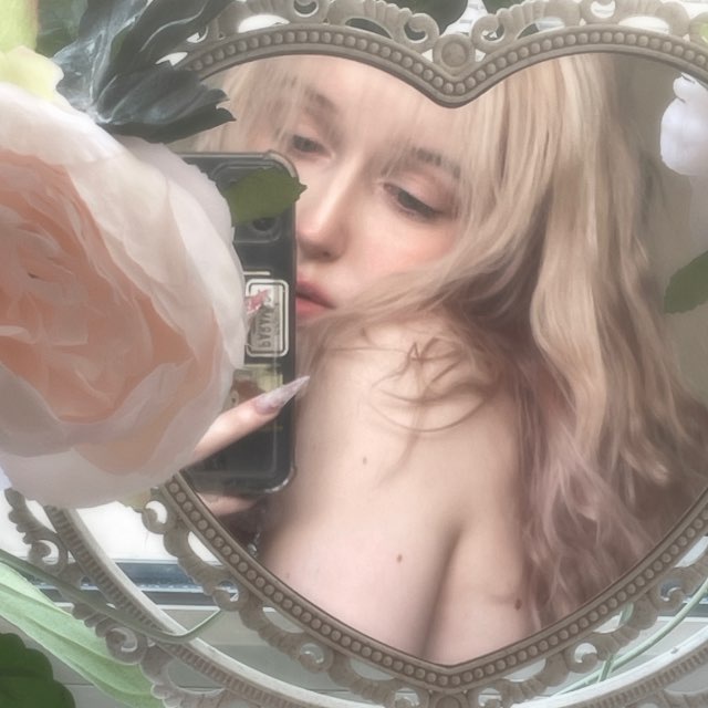 ⧼ʍaʀɨ ɢʀadօva⧽