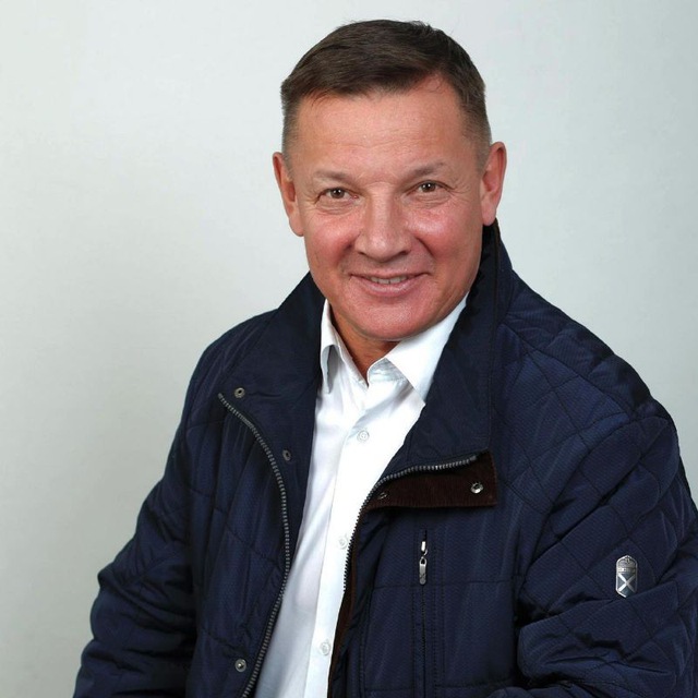 Александр Шестопалов