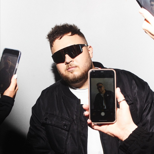 Диптюша FM