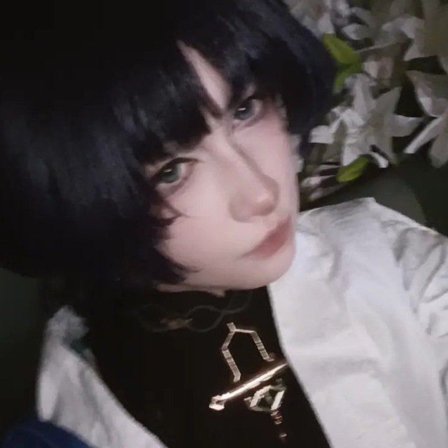 Cherry Chapman.cos!!