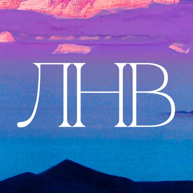 Лина на выставке
