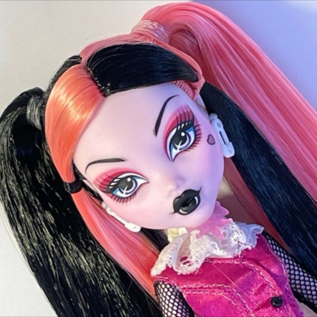 Dany_Dolls_Repaint
