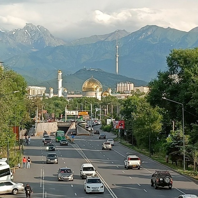 Город Яблок (Алматы)