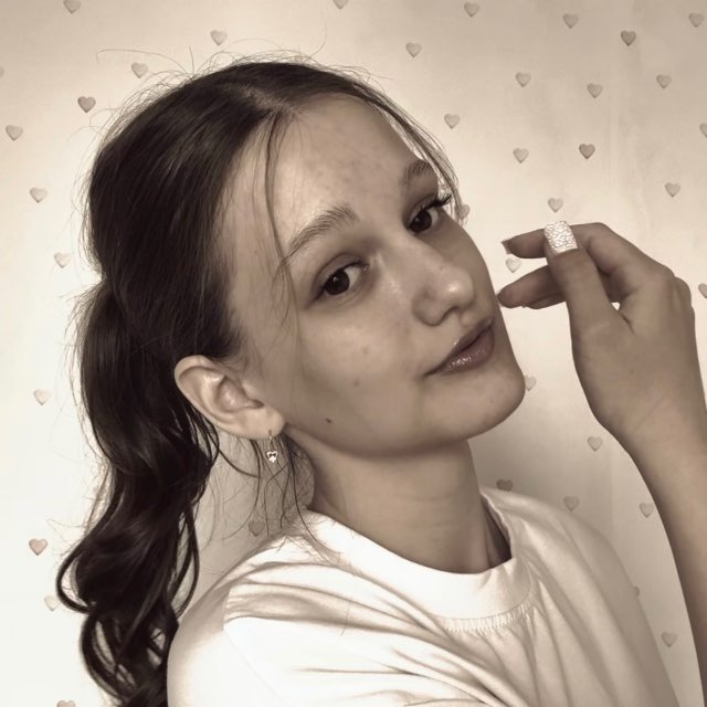 валя де л'амур🦢