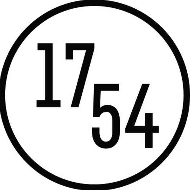 1754 Цветы, ферма