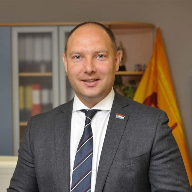 Михаил Маряхин