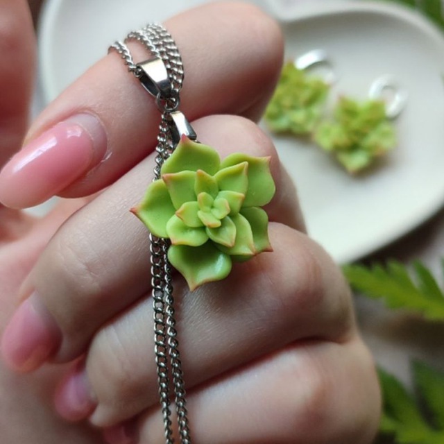 Маша лепит | Ягодная Мастерская 🌿