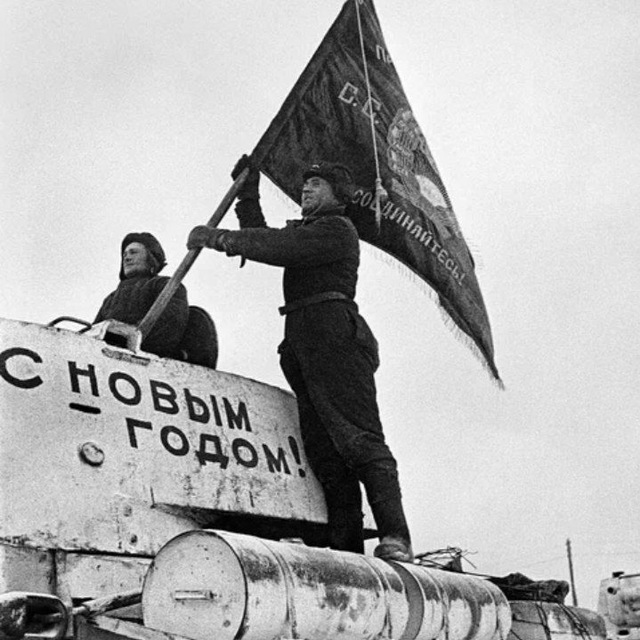 Посты и викторины про военную технику.