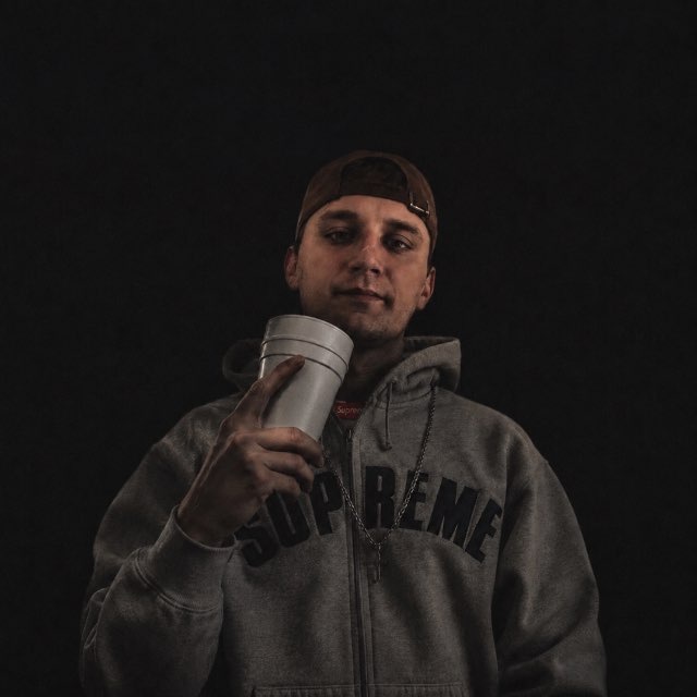 SONIKSONIK 🔪