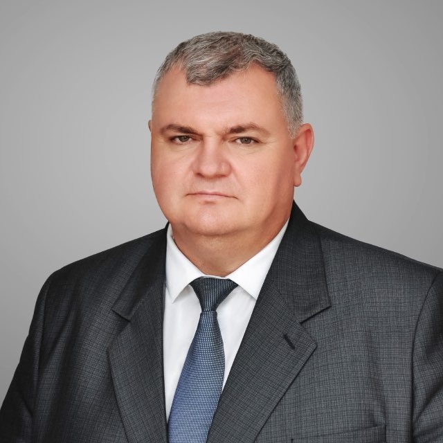 Сергей Комаров