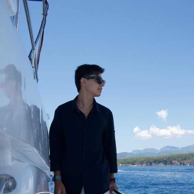 AKHMADJONOV_I®