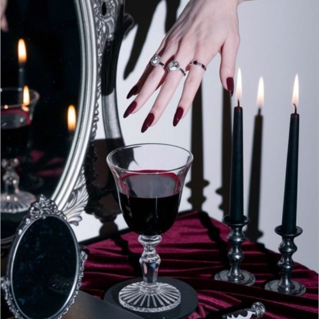BLACK ALTAR🖤