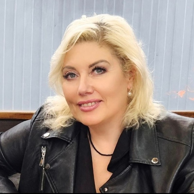 Алмазные картины Юлия Валентиновна