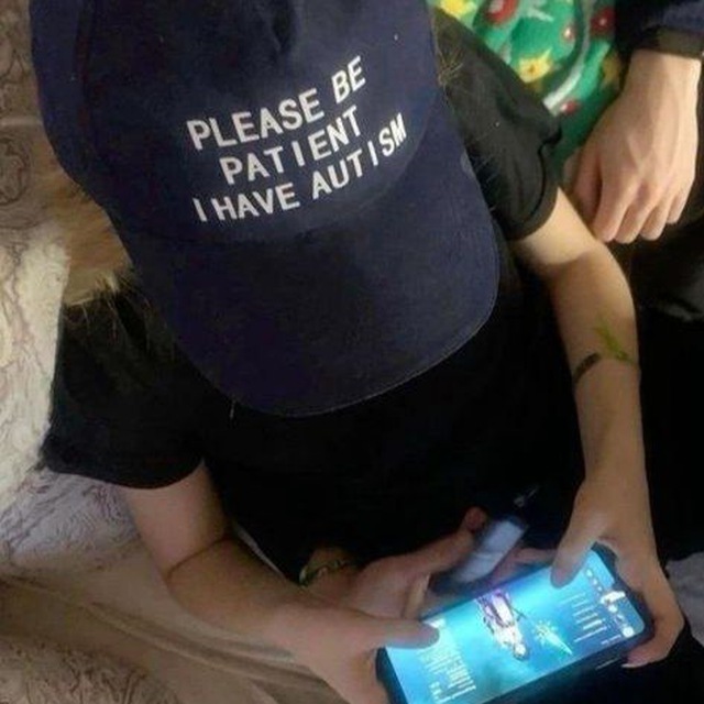ᅠᅠ