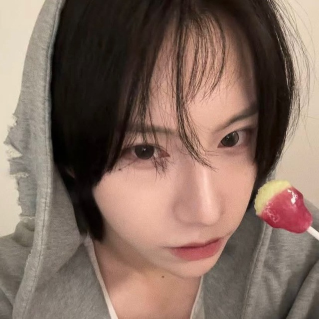 кitty hua