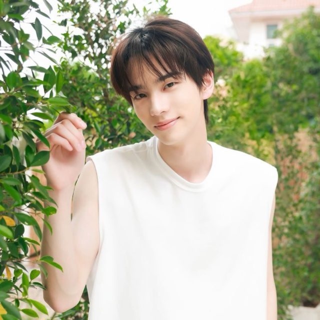 ⌗ ࣪𓏲ּ yuphoria .ᐟ