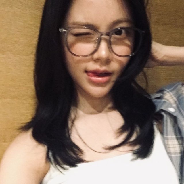 Ayu Carmen