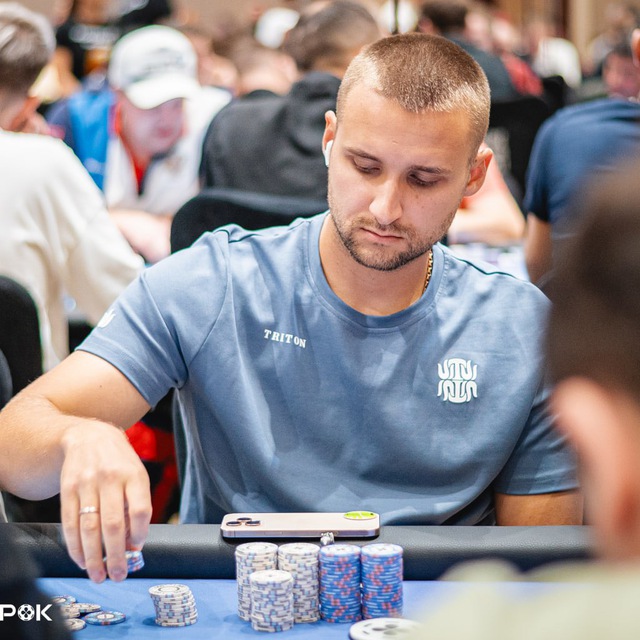 Artem Sofronov | Poker Coach