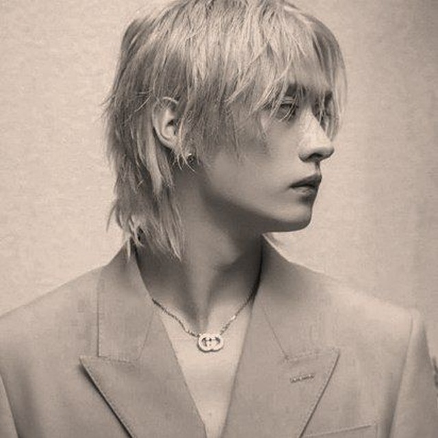 ｡･:*здесь живёт минхо･ﾟ’