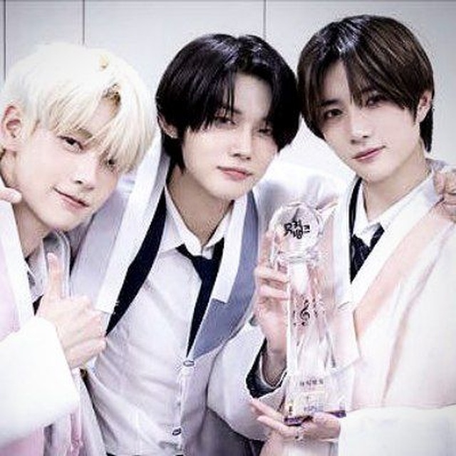 Choi Trio 🔒