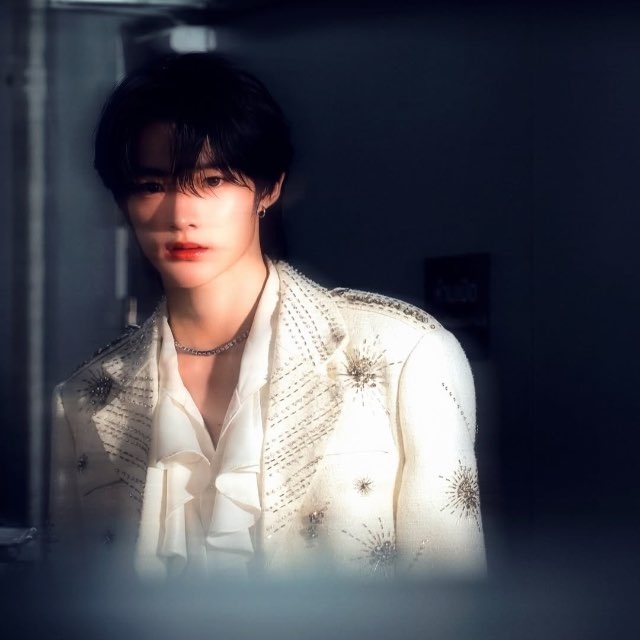 사자 ⊹ reeonn ! !