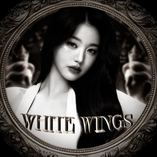 white wings.🔒