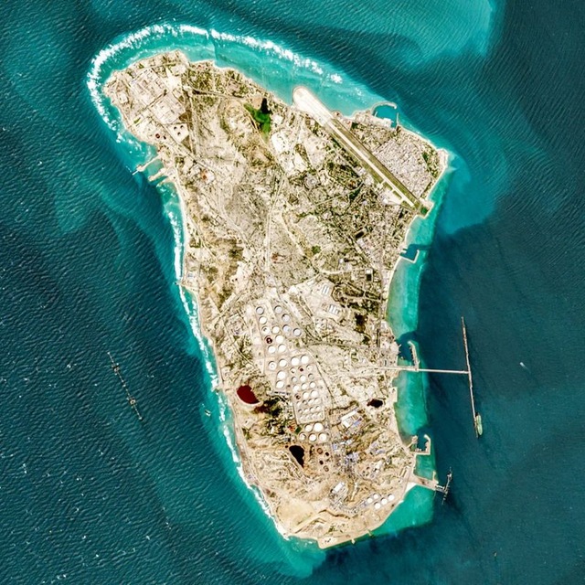 KHRARG ISLAND