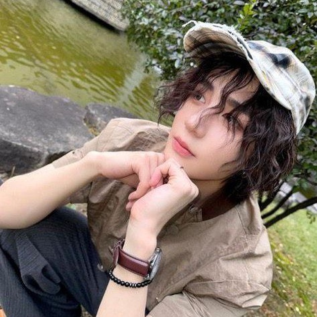 🔒 — 东云来了underwater boy