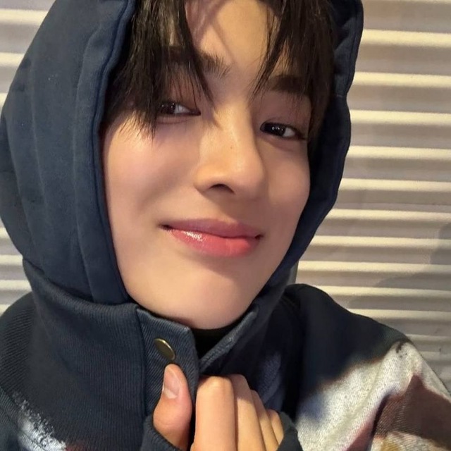 beside you keonho! 🐾