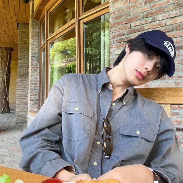 ` th(ee)rak. ᵎᵎˎˊ˗