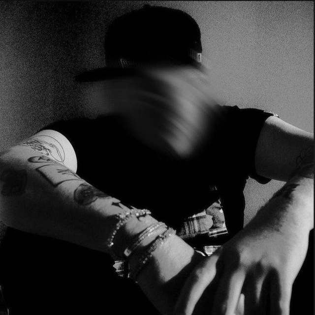 Ꭰᴇuᴛsᴄh.