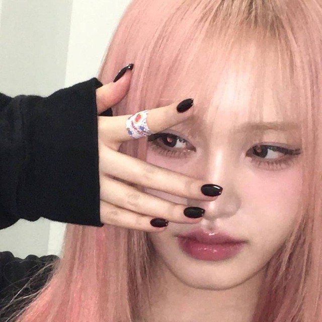 meowonie ୨ৎ ive kim jiwon