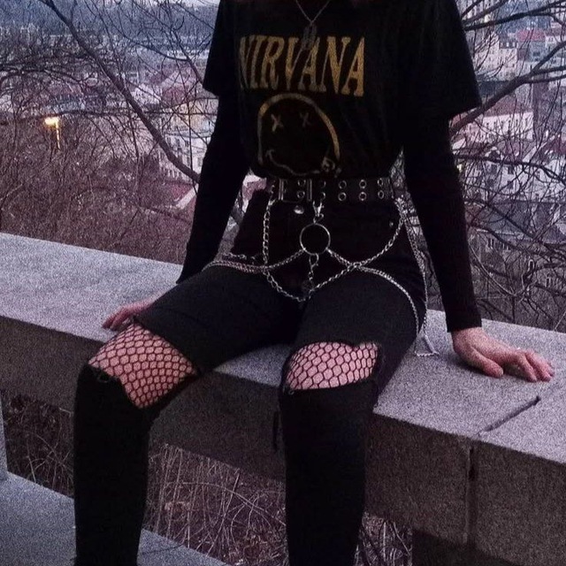 𝐇𝐨𝐥𝐨𝐤𝐨𝐬𝐭